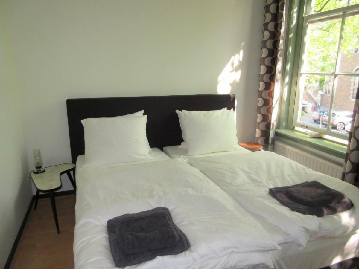 Guesthouse Groenmarkt มิดเดิลบวร์ก ภายนอก รูปภาพ